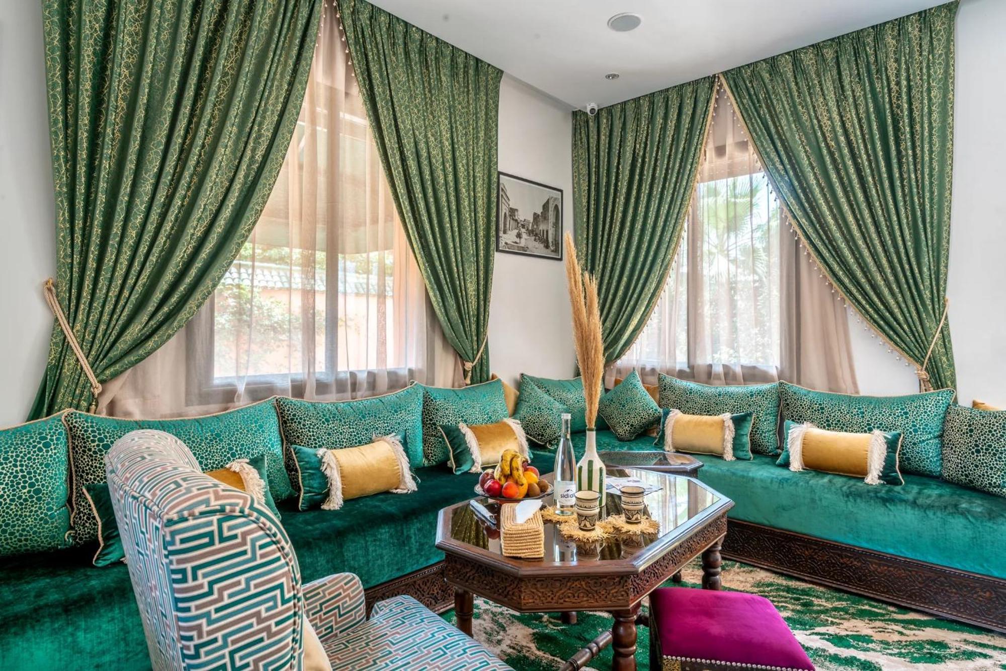 Yanis Guest House มาร์ราเกช ภายนอก รูปภาพ