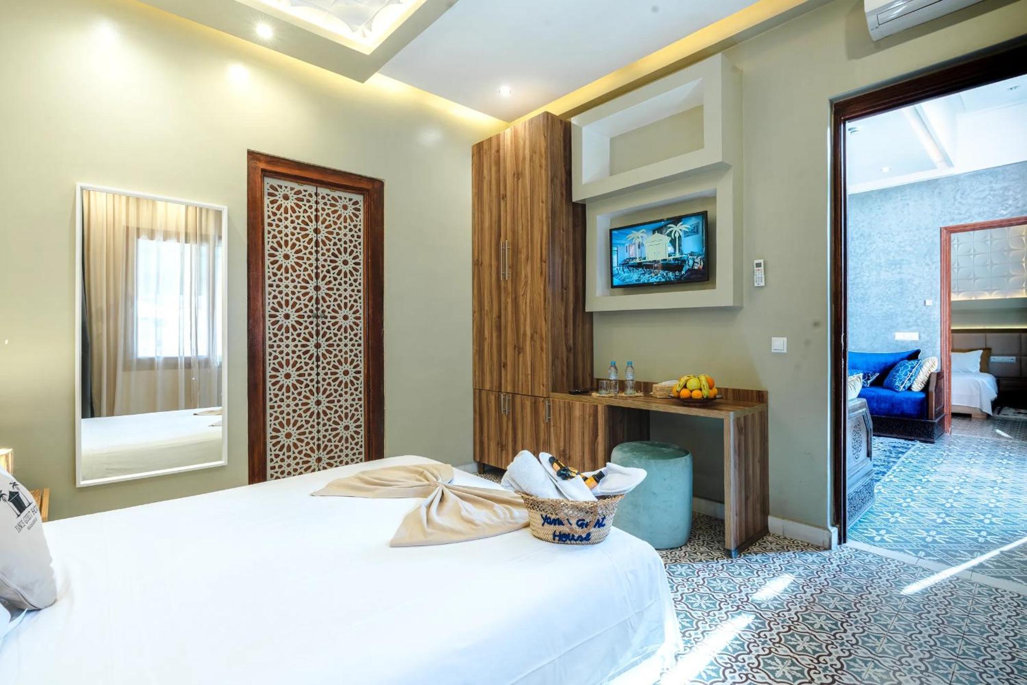 Yanis Guest House มาร์ราเกช ภายนอก รูปภาพ