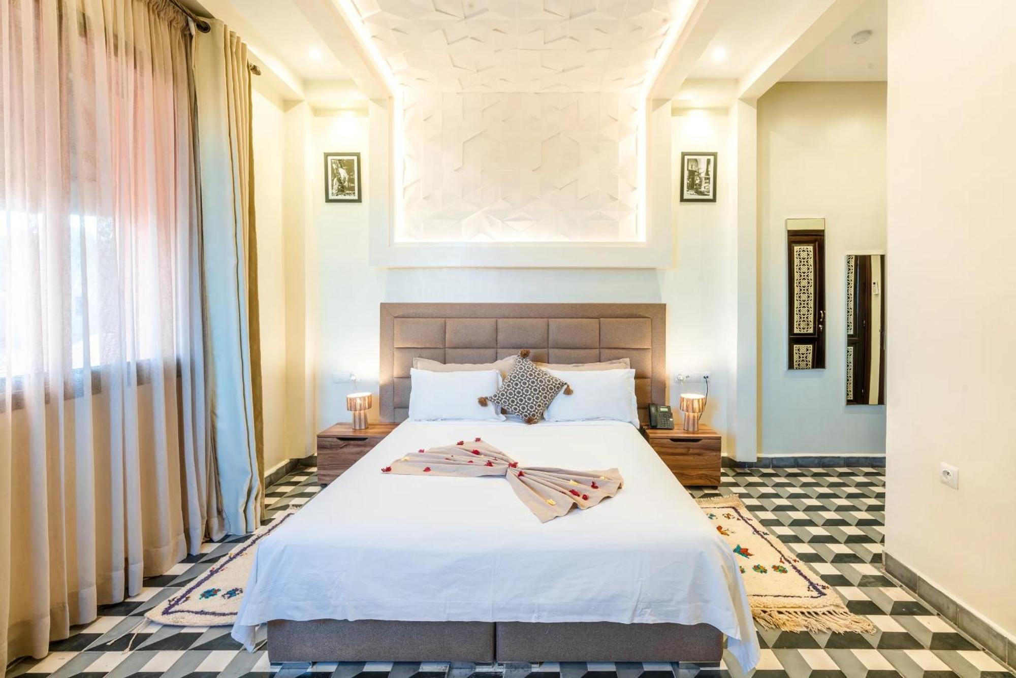 Yanis Guest House มาร์ราเกช ภายนอก รูปภาพ
